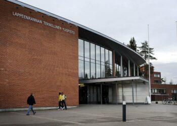 Lappeenrannan teknillisen yliopiston henkilöstö vähenee 13 prosentilla.
