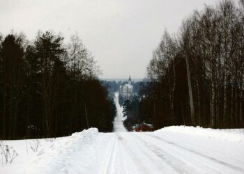 Kaupunkitaajaman ulkopuolella on tilaa, kirjoittaja muistuttaa.