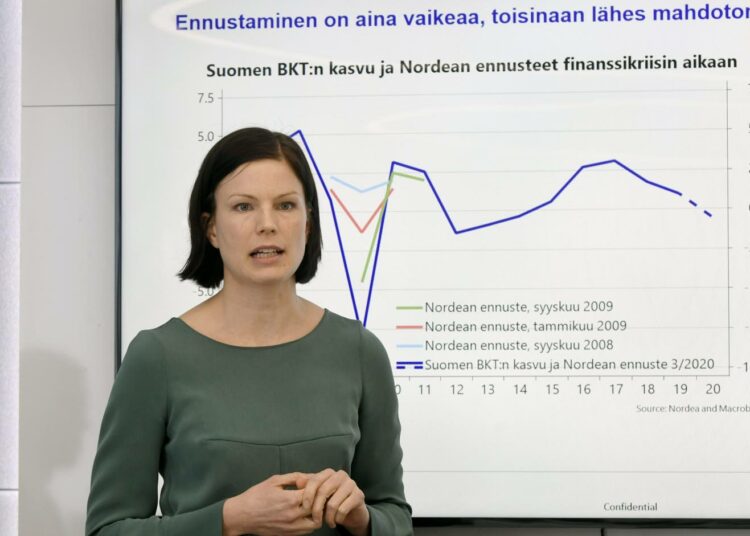 Nordean ekonomistin Sanna Kurrosen esityksessä käyrä on laskussa.