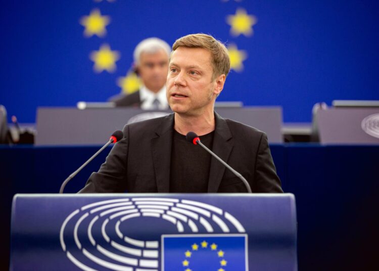 Euroopan parlamentin vasemmistoryhmän puheenjohtaja Martin Schirdewan.