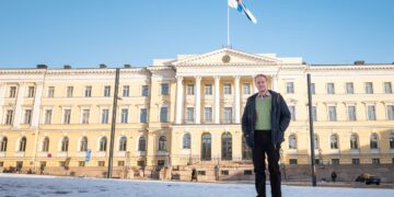 – Uudessa tilanteessa paluu vanhoihin tiukkoihin talouspolitiikan ja rahapolitiikan sääntöihin voi johtaa suuriin virheisiin ja hyvin tuhoisaan politiikkaan, Antti Ronkainen varoittaa.