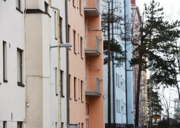 Asuntoyhtiöiden osakkaat omistavat 1,2 miljoonaa asuntoa. Korjaustarvetta on jo 1980-luvulla rakennetuissa kiinteistöissä.