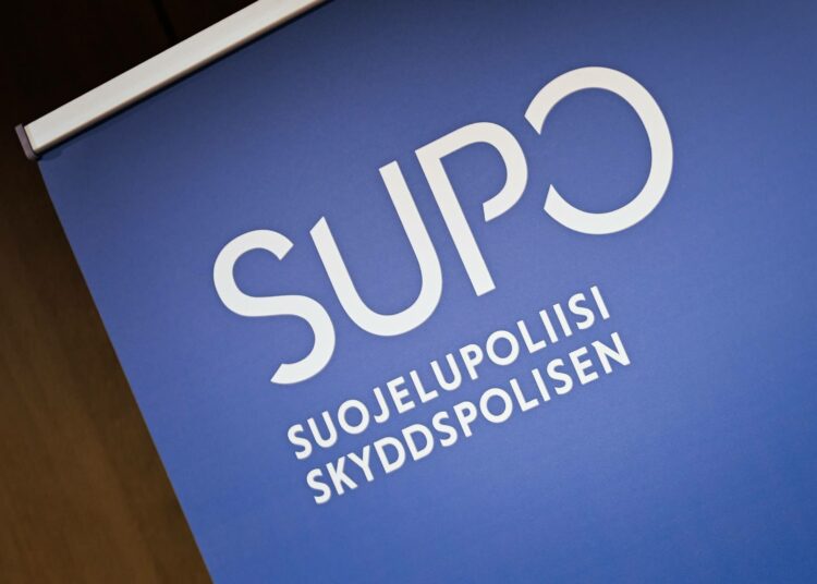 Äärioikeistolaisen terrorismin uhka on voimistunut länsimaissa, kertoo suojelupoliisi.