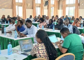 Pakolaiset antoivat oman panoksensa Shirika-suunnitelmaan sidosryhmien tapaamisessa Nakurussa helmikuussa 2025.