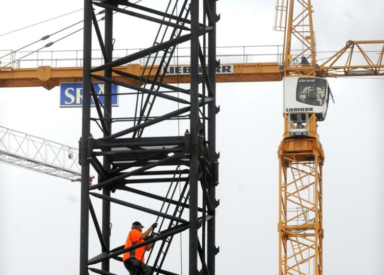 Harmaan talouden määrä on kasvanut viime vuosina ja aiheuttaa rakennusalalla 400?500 miljoonan euron vuotuiset vahingot.