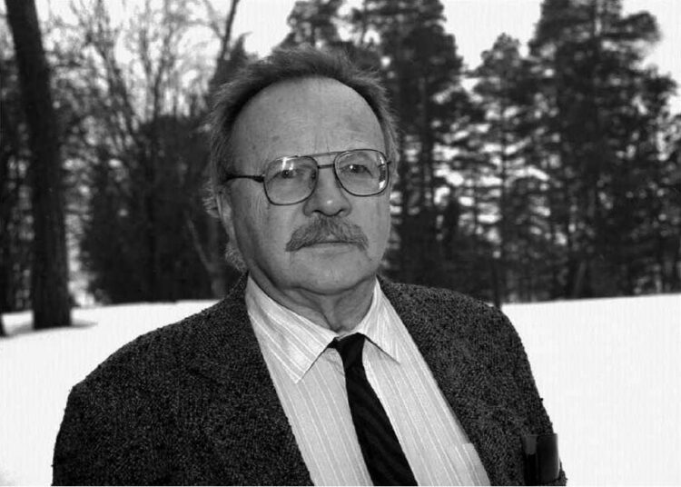 Tilanne on latentti täkäläisen Heiderin astua esiin, sanoi Jan Myrdal KU:n haastattelussa vuonna 2000.