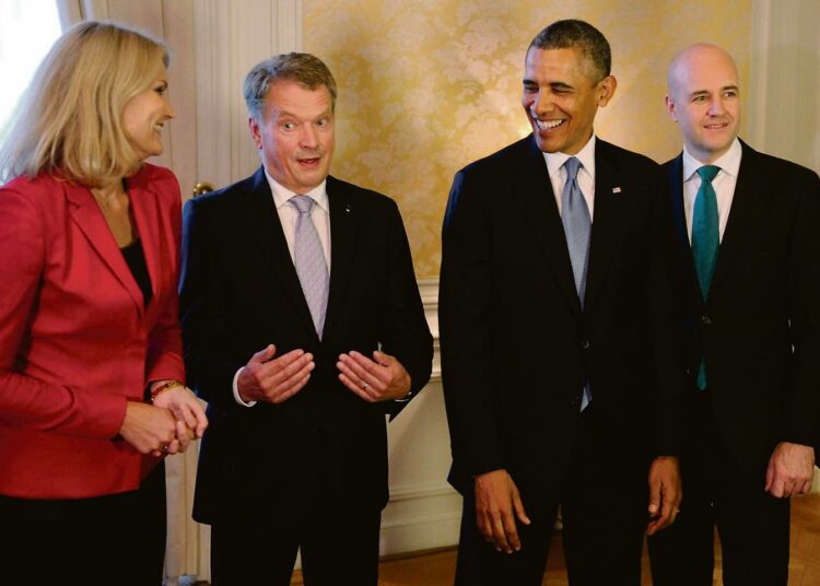 Presidentti Sauli Niinistö tapasi Barack Obaman Tukholmassa. Kuvassa myös Tanskan pääministeri Helle Thorning-Schmidt.