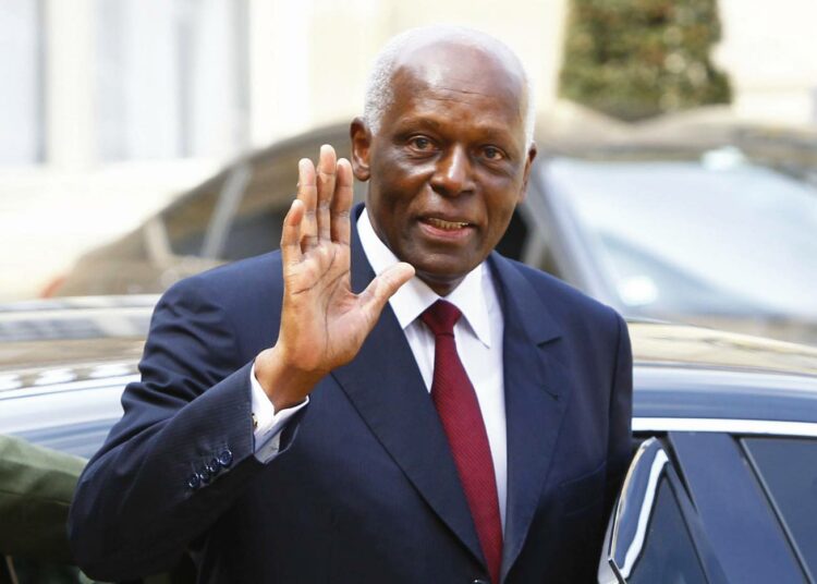 Jose Eduardo dos Santos on ollut Angolan presidentti jo vuodesta 1979 lähtien.