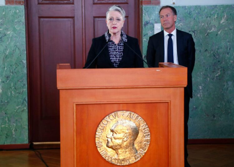 Norjan Nobel-komitean johtaja Berit Reiss-Andersen julisti palkinnonsaajan klo 12 Suomen aikaa.