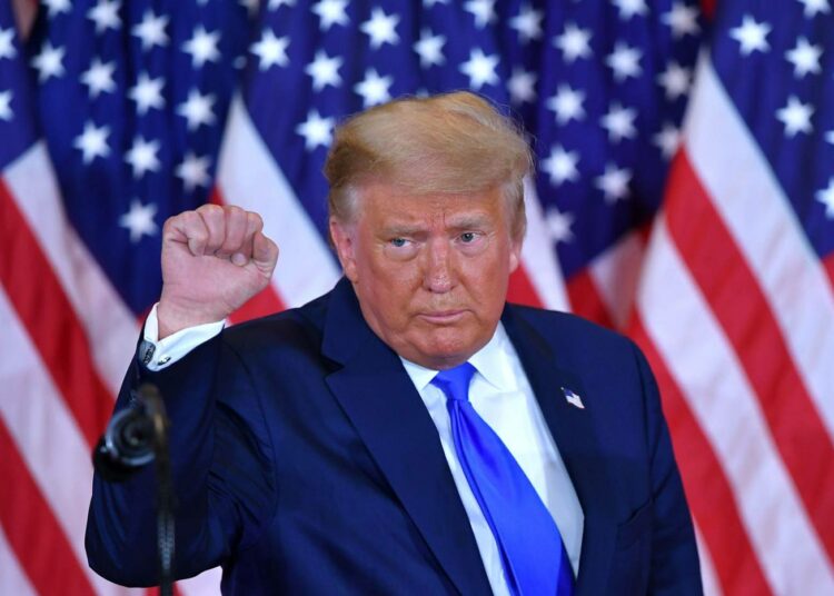 Presidentti Donald Trump puhuu vaalivilpistä, mutta ei esittänyt mitään todisteita siitä.