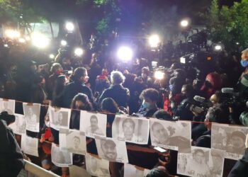 Sadoittain toimittajia osallistui 25. tammikuuta 40 meksikolaisessa kaupungissa järjestettyihin mielenosoituksiin ammattikuntaan kohdistuvaa väkivaltaa vastaan. Kuva pääkaupungista Ciudad de Méxicosta.