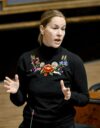 Parlamentaarisessa työryhmässä ovat mukana kaikki eduskuntaryhmät. Vasemmistoliittoa edustaa Hanna Sarkkinen.