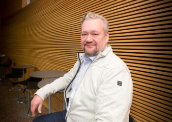Kansanedustaja Jari Myllykoski (vas.) haluaa lisää puhdasta suomalaista ruokaa ja alalle työpaikkoja.