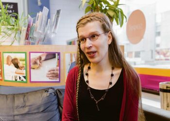 Kaupunginvaltuutettu Alia Dannenberg on jatkanut Sovatek-sopimuksen selvittämistä yksityishenkilönä sen jälkeen, kun tarkastuslautakunta on laittanut asian kiinni.