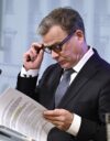Pääministeri Petteri Orpo lupaa hyvätuloisille veronkevennyksiä ja dynaamisia vaikutuksia julkiselle taloudelle.