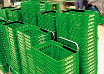 Valtaosa pätkä- ja silpputyötä tekevistä on palvelu- ja hoivasektorilla työskenteleviä naisia.