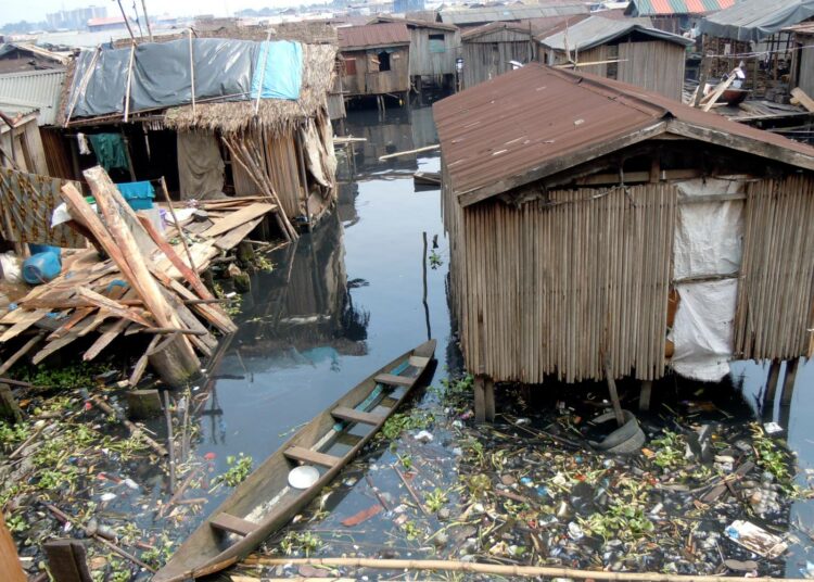 Makoko on yksi Nigerian suurimman kaupungin Lagosin slummialueista.