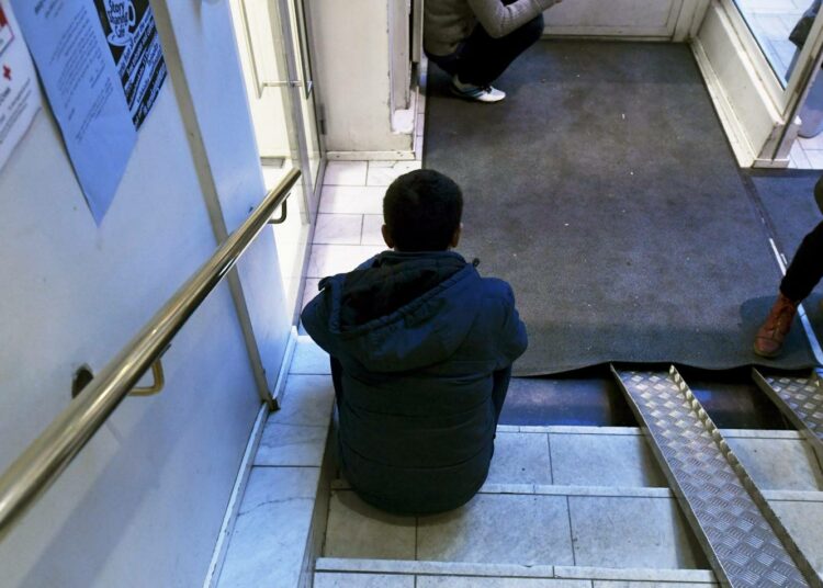 "Tavoitteena näyttää olevan, että mahdollisimman moni turvapaikanhakija saadaan palautettua."