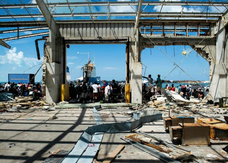 Paremmat varoitusjärjestelmät auttaisivat säästämään ihmishenkiä ja rahaa. Kuva Dorian-hurrikaanin tuhoista Bahamasaarilla.