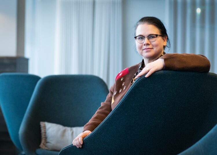 Hoitajana näkee työnsä tuloksen ja tapaa mahtavia ihmisiä. Siksi Hanna Jokinen pitää työstään.
