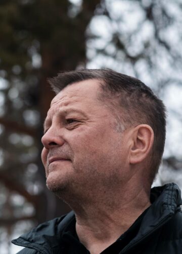 Markus Mustajärvi nousi eduskuntaan vuonna 2003. 2023 vaaleissa hän ei ollut enää ehdolla, mutta nyt hän lähtee jälleen tavoittelemaan paikkaa.