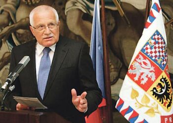 Tshekin presidentin Vaclav Klausin allekirjoitus puuttunee vielä pitkään EU:n Lissabonin sopimuksesta.