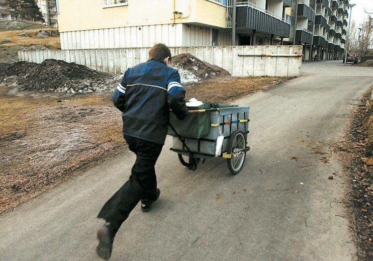 Sanomalehdenjakajat saivat uuden, vajaan vuoden mittaiset työehtosopimuksen.