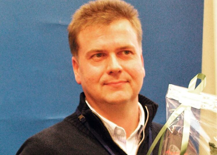 Sähköliiton liittosihteeri Hannu Luukkonen.