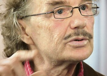 Varastettu lapsuus -dokumentti antaa äänen poikakodeissa 1950- ja 1960-luvulla olleille, heille joita ei ole yleensä kuultu eikä kuunneltu. Kuvassa Severi Novala, jonka laitoskierre alkoi 10-vuotiaana Lauritsalan lastenkodista.