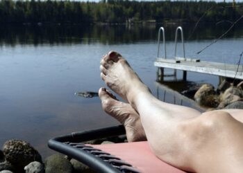 Tällaista oli kuukausi sitten Kouvolassa. Juhannuksena auringonpistoksesta ei ole pelkoa.