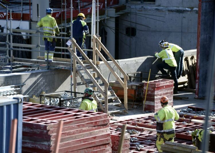 Hallituksen kehittelemästä työnäytteestä on tulossa uusi palkattoman työn muoto.