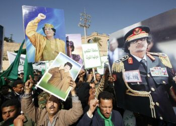 Hallituksen Muammar Gaddafin tueksi järjestämä marssi viime viikon torstaina Tripolissa.