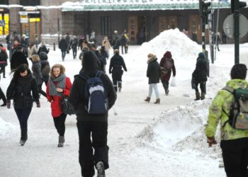 Nuorten työttömyysaste tammikuussa oli 21 prosenttia, mikä oli hieman vuoden takaista suurempi.