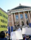 SOSTE järjesti huhtikuussa Loppu hyvinvointileikkauksille -mielenosoituksen hallituksen kehiysriihen alkaessa.