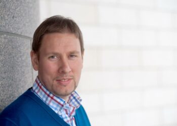 Paavo Arhinmäki.