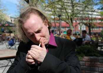 Jussi Marttila toivoo, että köyhyydestä voitaisiin jonain päivänä keskustella ilman moralismia ja yksilöiden leimaamista.
