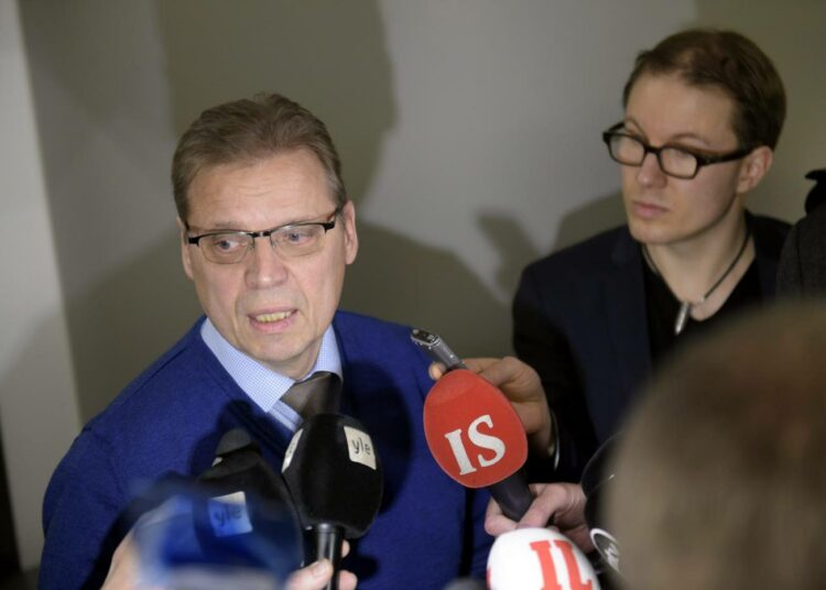 EVA-raportista voi päätellä, ettei kansalaisten enemmistö ymmärrä SAK:ssa esiintyvää kilpailukykysopimuksen vastustusta Suomen nykyisessä taloustilanteessa.