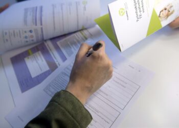 STTK:n hallitus pitää maan hallituksen tärkeimpänä tehtävänä työttömyyden taklaamista.