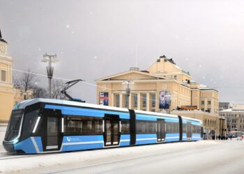 Tampereen raitiotie rakennetaan kahdessa vaiheessa. Ensin toteutetaan itäinen reitti Pyynikintorilta Tampereen yliopistolliselle sairaalalle sekä Hervantajärvelle.