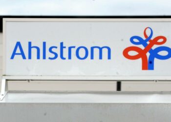 Tilanne Ahlstromin Karhulan-tehtaalla on niin tuttu Kymenlaaksossa: käynnissä ovat yt-neuvottelut, uhkana joukkoirtisanomiset ja lomautukset.
