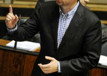Paavo Arhinmäki