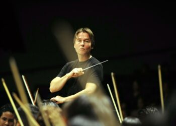 Kapellimestari Esa-Pekka Salonen.