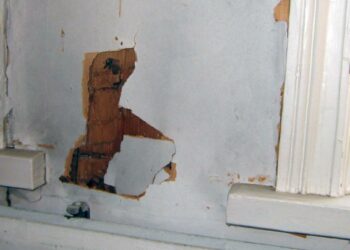 Esimerkiksi hometaloriidoissa kulut voivat nousta yli korvausmäärän jo ennen kuin on edes ehditty käräjille, jos vakuutuksesta maksetaan myös asiantuntijoiden lausunnot.