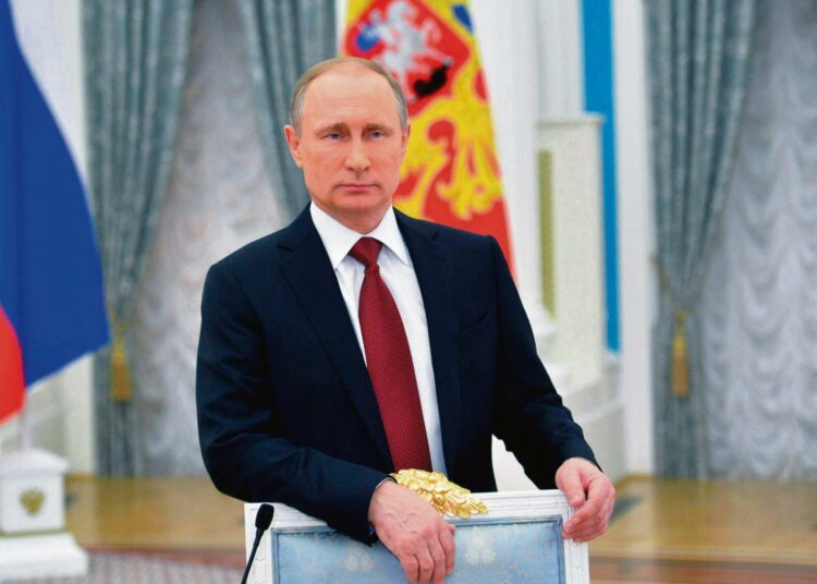 Venäjän presidentti Vladimir Putin on Mihail Zygarin sisäpiirikuvauksen mukaan eristäytynyt ja paranoidi vanhojenkin tovereiden suhteen.