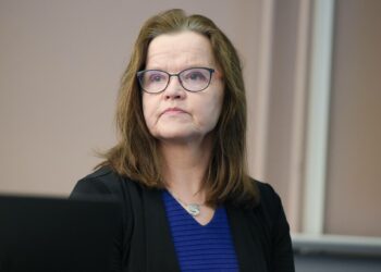 Sisäasiainministeriön kansliapäällikkö Päivi Nerg painottaa, että kyseessä voi olla vain tilapäinen akuutti avuntarve.