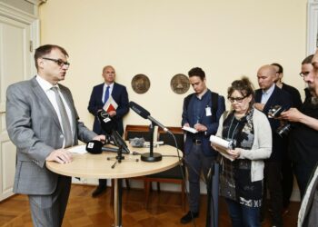 Pääministeri Juha Sipilä tapasi toimittajia Helsingissä keskiviikkona.