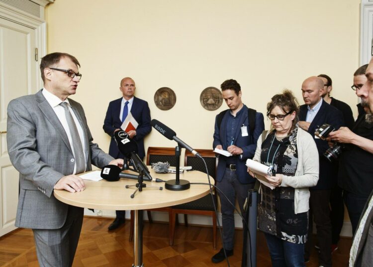 Pääministeri Juha Sipilä tapasi toimittajia Helsingissä keskiviikkona.