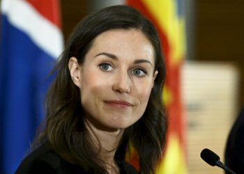 Pääministeri Sanna Marin ei halua ennakoehtoja Natoon liityttäessä.