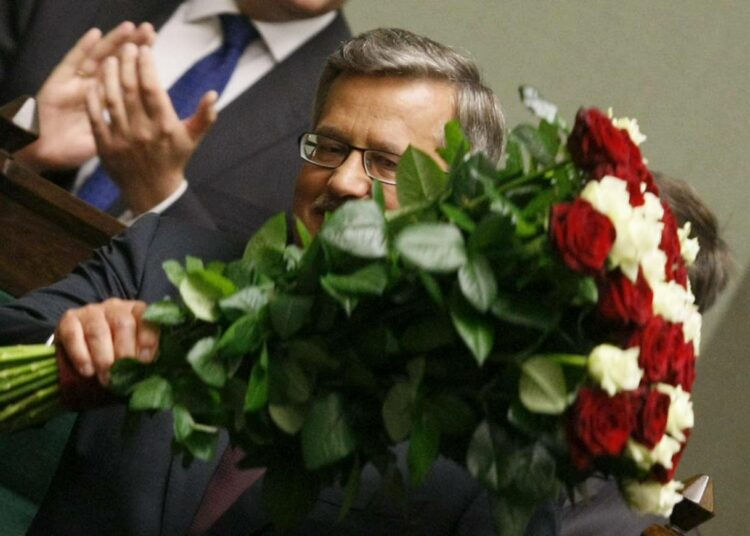 Puolan uusi presidentti Bronislaw Komorowski vannoi virkavalansa viikko sitten.