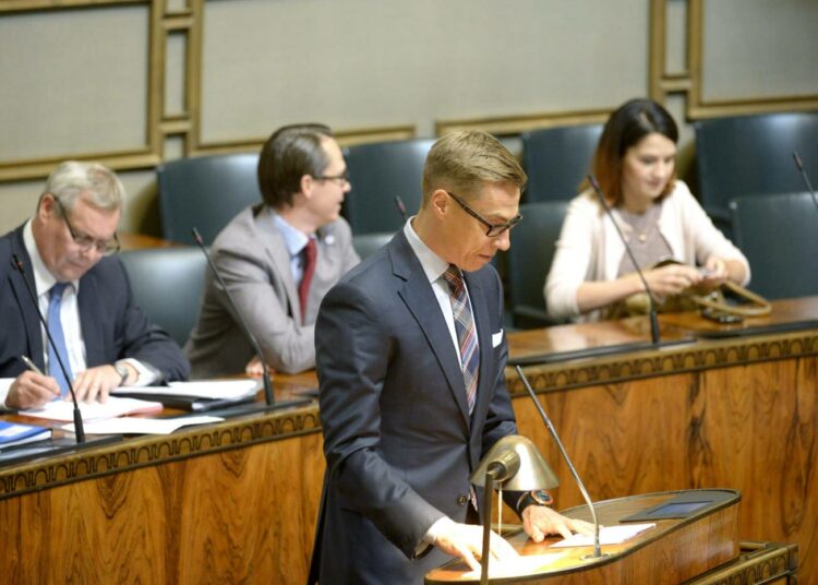 Pääministeri Alexander Stubbin mukaan Fennovoiman ydinlaitos vähentää energiariippuvuutta Venäjästä.